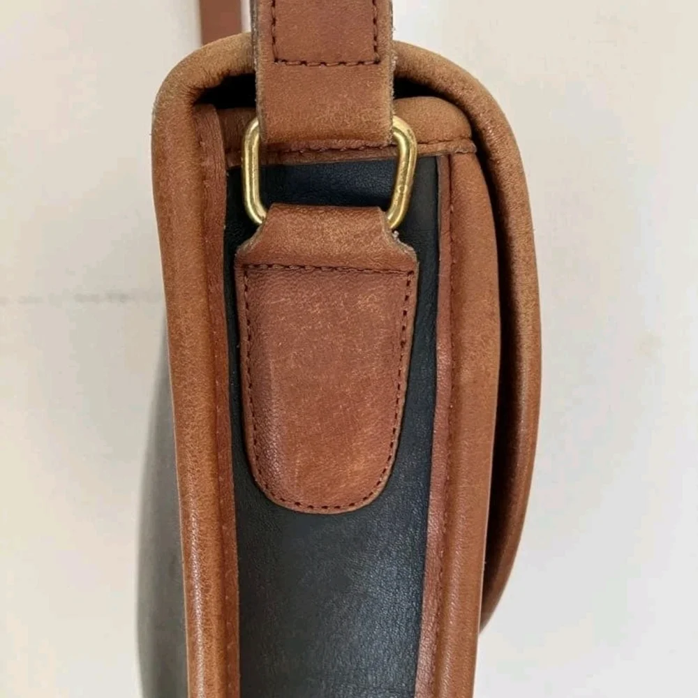 COACH Vintage Spectator Saddle Buckle Bag - Picture 7 of 16
